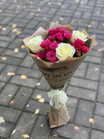 Букет цветов из: Розы в Клишева